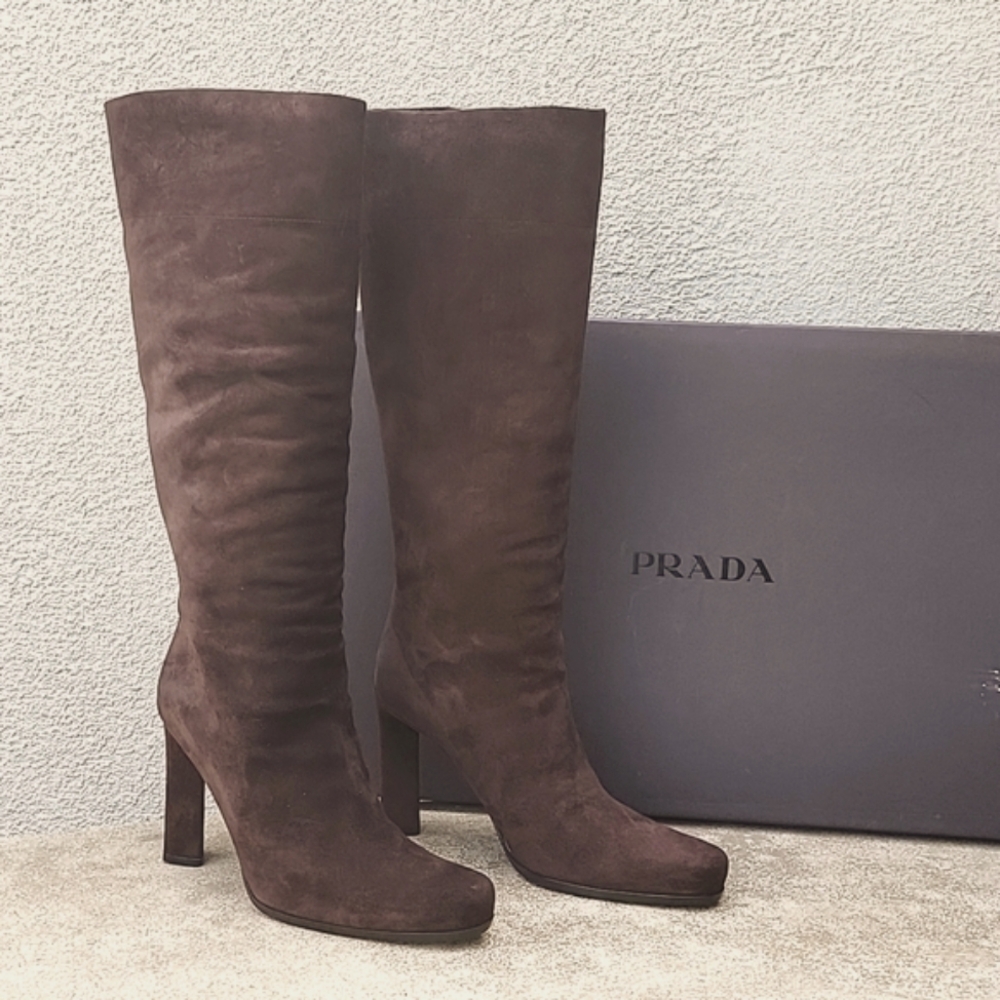 NEW PRADA TALL BROWN SUEDE BOOTS, US 9.5/EU 39.5